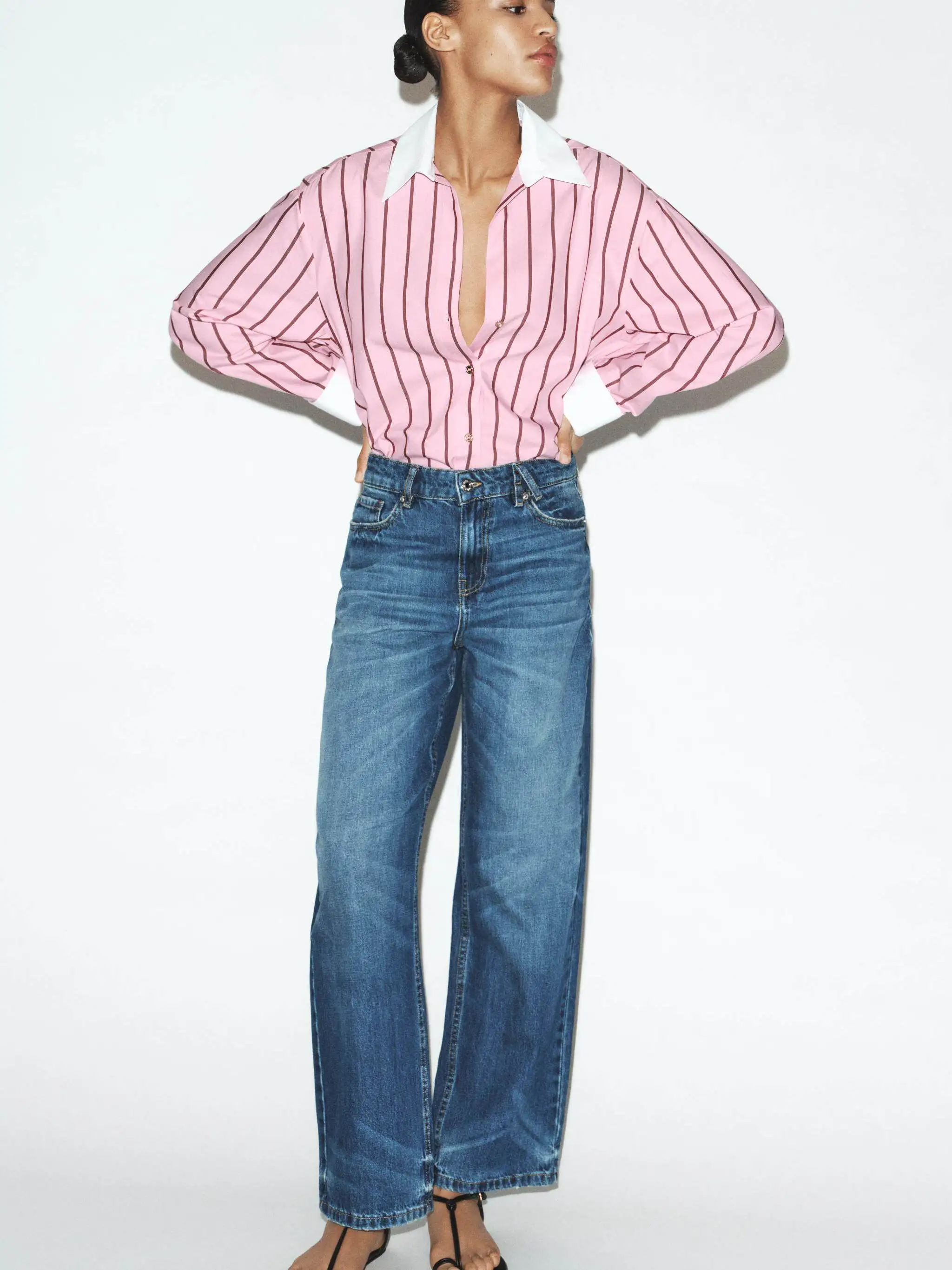 

Spring New Arrival Women's Shirt Simple Long Sleeve Turn-down Collar Casual Striped Silk Gauze 18-25 Years Old 2026 Spring