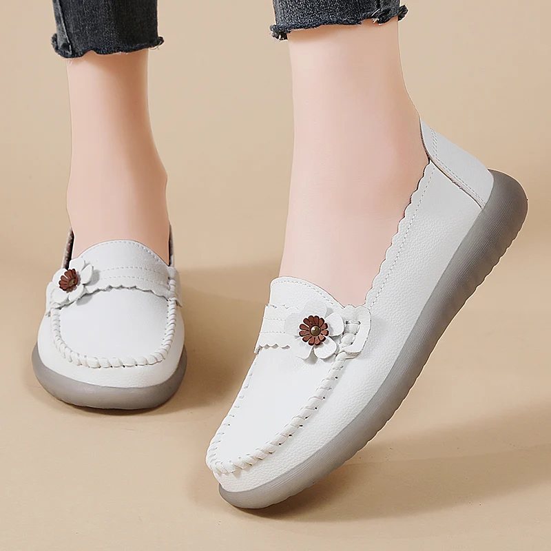 White Leather Sneakers Sport Vulcanized Shoes Comforthable Spring Sneakers Casual Shoes 2025 Fashion School Tennis Flat Shoes