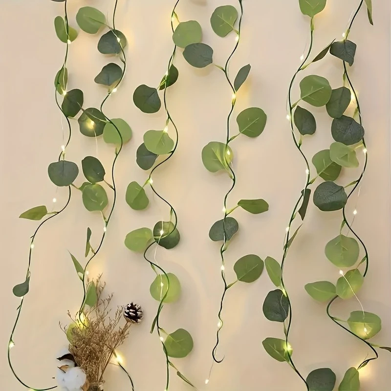 Guirnalda de Luces LED con Diseño de Eucalipto Artificial, Equipada con Luces de Cola - Ideal para Decoración de Bodas |   Decoración de Interiores para el Hogar