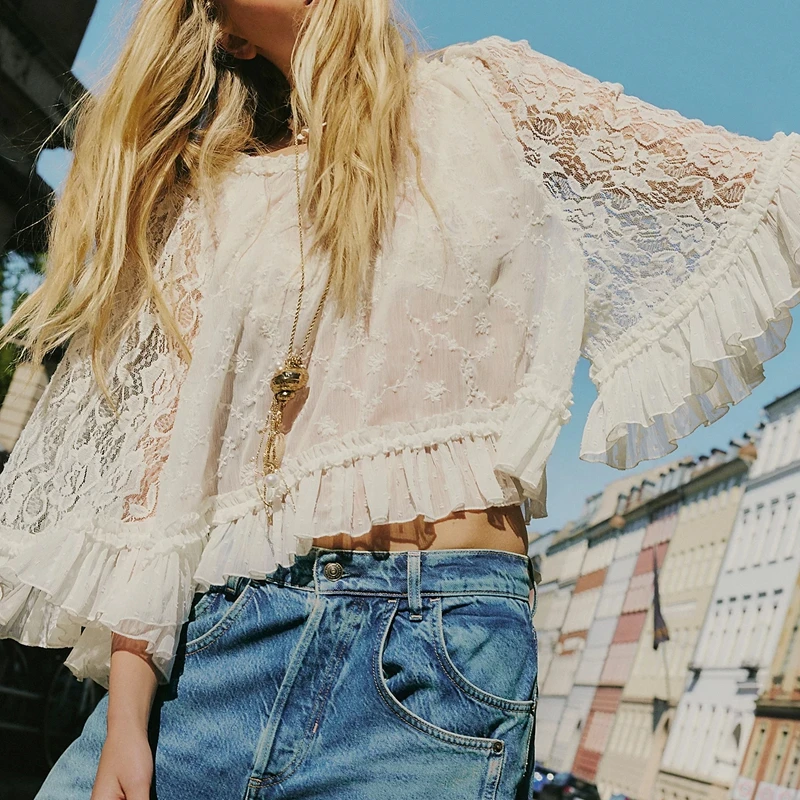 Combhasaki, camisa transparente con bordado de encaje Floral y2k de verano para mujer, manga larga acampanada, cuello redondo, dobladillo con volantes, blusa transparente, capas