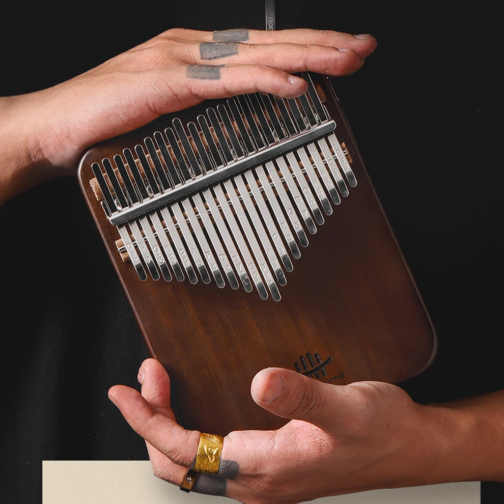 Hluru Professional Kalimba 21-klawiszowy klucz fortepianowy z czarnego orzecha C Płaska deska z drewna wiśniowego Kalimba Instrument muzyczny Mbira