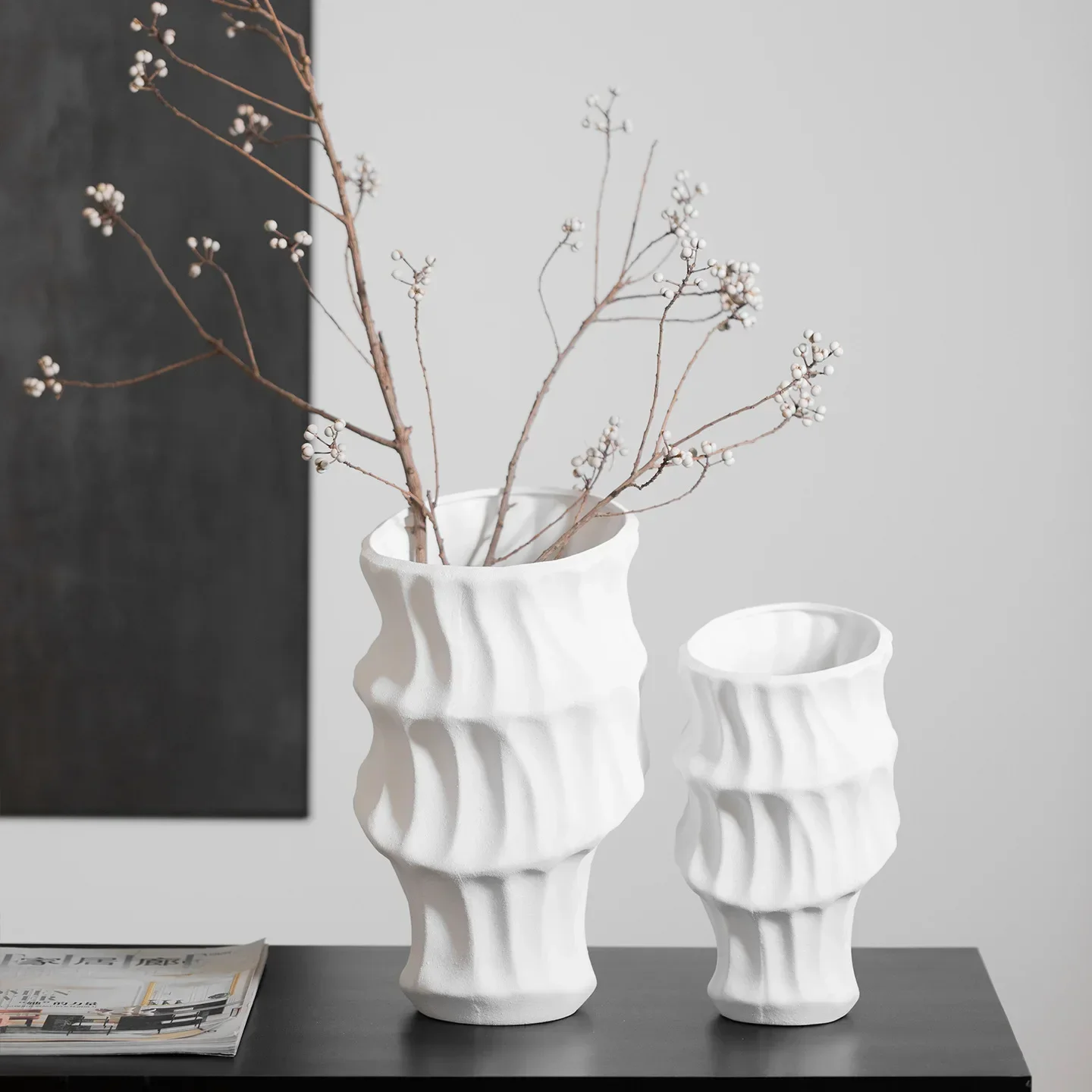 Black Pleated Ceramic Vase Handmade Earthenware Pot Flower Vase Floral Arrangement Flowerpot Home Decoration Accessories