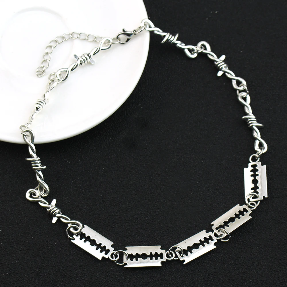 Stainless Steel Blade Razor Necklaces Gothic Punk Men Jewelry Sliver Color Metal Pendant Necklace Hiphop Unique Festival Gift