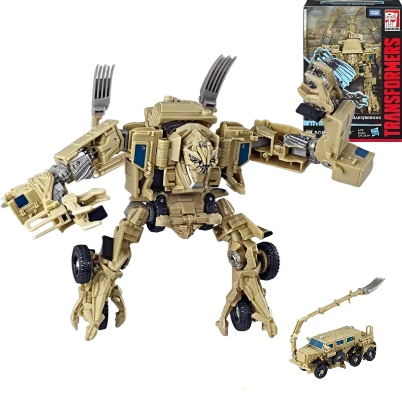 Original  Transforming toys Studio Series SS33 BONECRUSHER Voyager Class Action Figures Transformable Model Kit