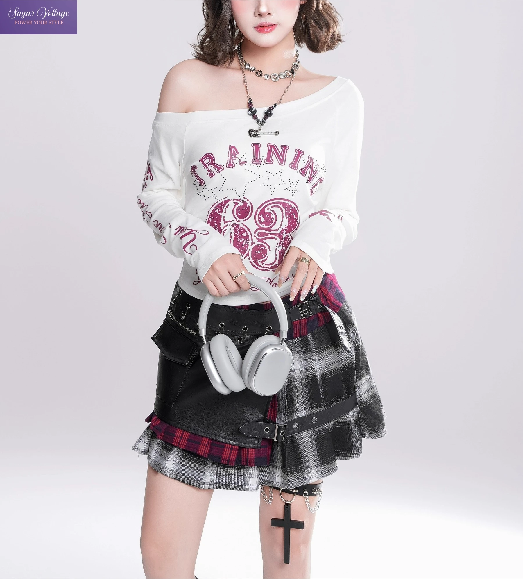 

Y2K Vintage Off Shoulder Y2K Crop Tops Women Long Sleeve Slim Fit 90s Retro Graphic Tee Female Korean Chic Streetwear T-Shirt