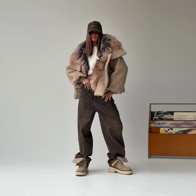 معطف نسائي شتوي كبير الحجم بياقة واسعة من الفرو الصناعي مع قلنسوة سترة فضفاضة واحدة الصدر ملابس خارجية 2025 معاطف نسائية دافئة عصرية جديدة #5