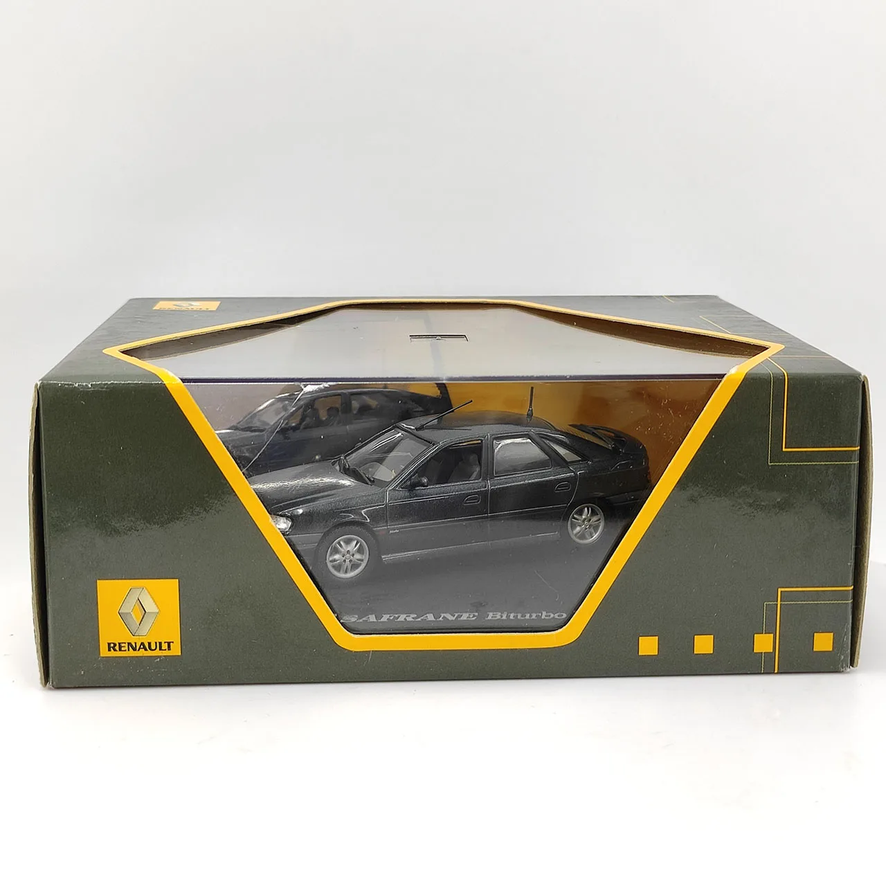 

Коробка с дефектом поверхности краски, потрескавшаяся литая под давлением ELIGOR, масштаб 1:43, Renault Safrane Biturbo Baccara-1993, модель автомобиля из сплава, Коллекционная игрушка
