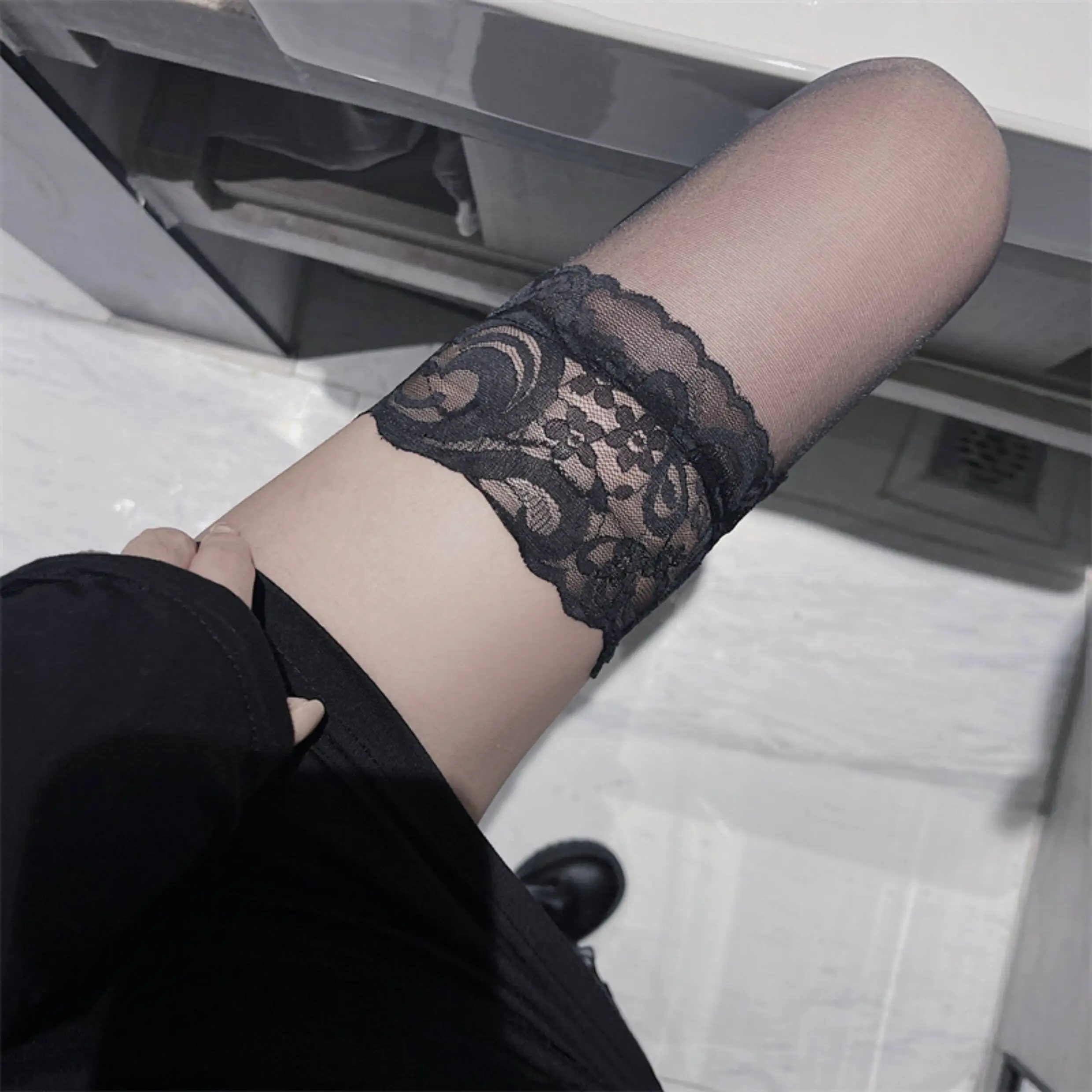 1/4 Paar Oberschenkelhohe Strümpfe mit Spitzenbesatz, glatte Overknee-Socken, Damenstrümpfe und Strumpfwaren für Damen – Detail 14