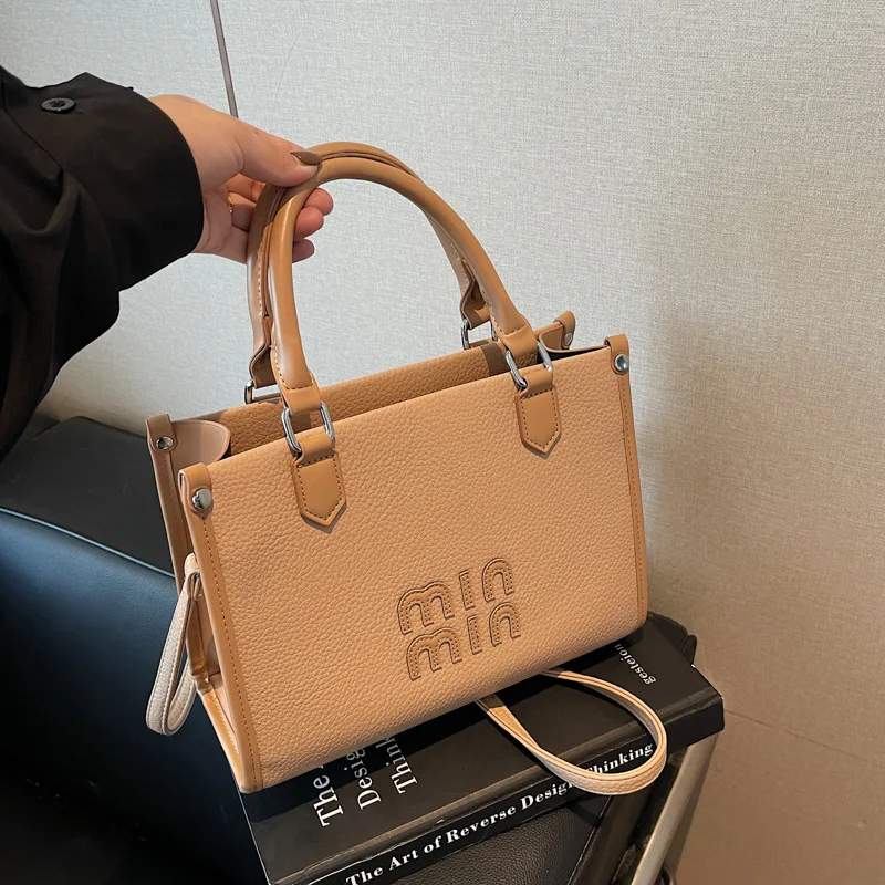 

​Niche Women's Shoulder Bag 2025, Fashion Letter Graphic Crossbody Purse, Small Tote Bag, Minimalist Designer Style​