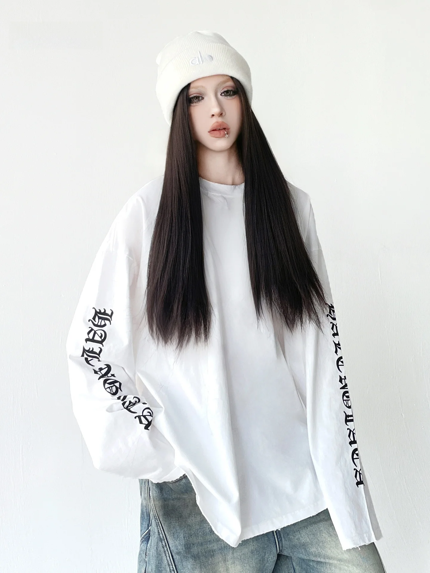 

Современная женская свободная базовая футболка с длинным рукавом, белая, с надписью, универсальная, осенне-зимняя, модная, 100% хлопок