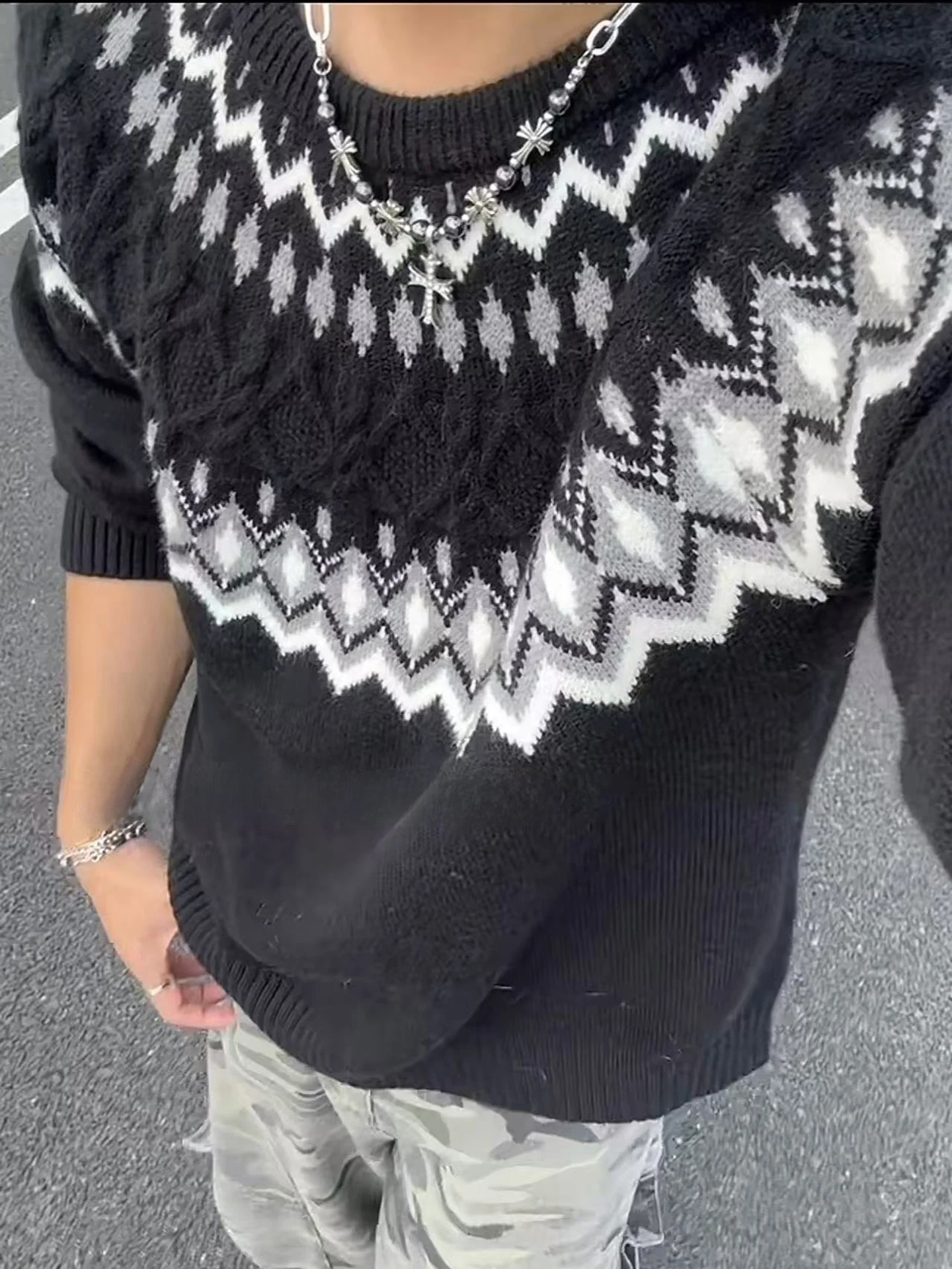 

Мужской вязаный свитер с вышивкой, создающий ощущение тепла и комфорта, осенний, модный, повседневный, свободного кроя, с круглым вырезом