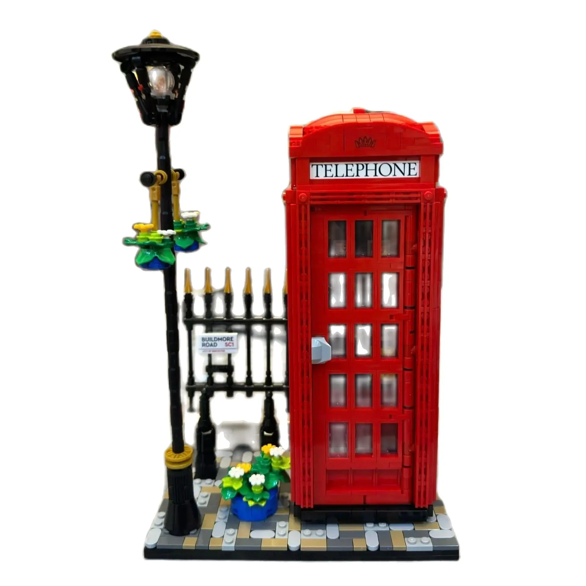 2024 new street view architecture series London red phone booth children's educational assembly toy building block model decorat