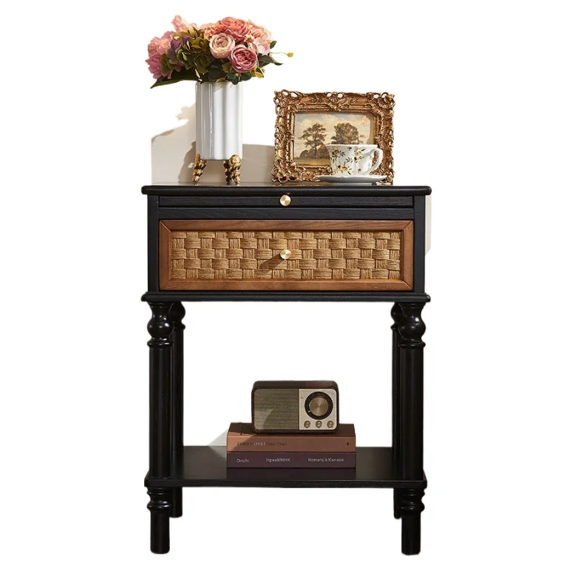 

Прикроватная тумбочка из ротанга из цельного дерева, современная простая спальня для хранения вещей, маленькая квартира, бытовой мини-маленький шкафчик