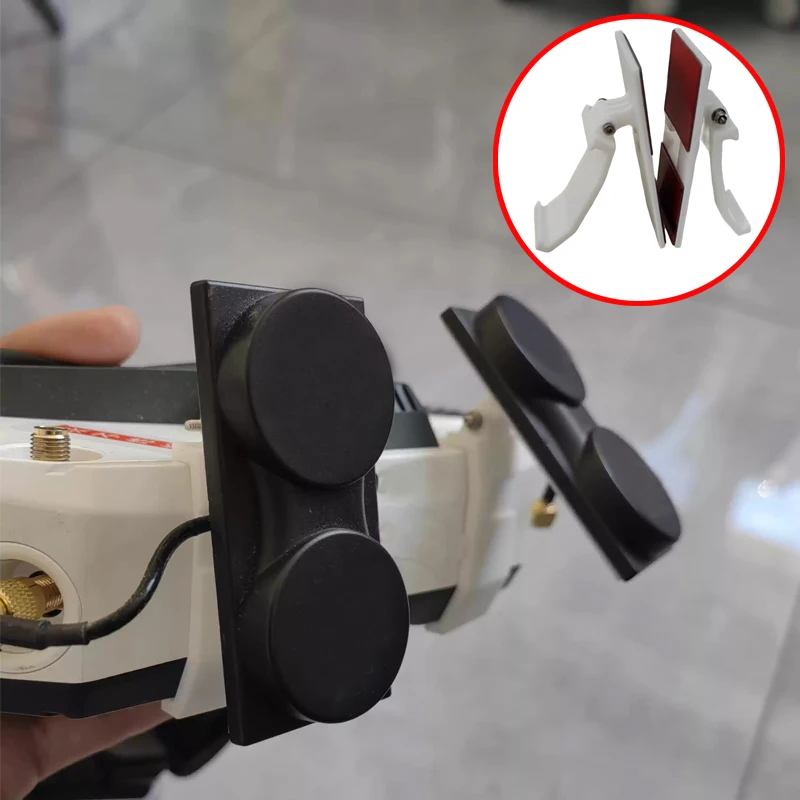 

1Pair Antenna Mount Bracket Double-Sided Tape No Drilling Antenna Fixing Holder Base for HDZero FPV Goggles Aerial