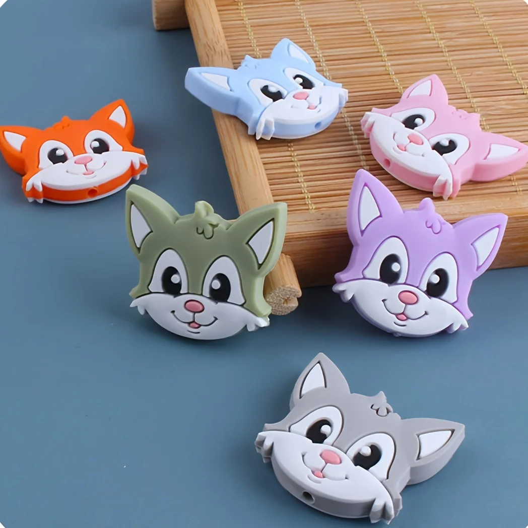 6Pcs Katze Silikon Perlen Cartoon Mit Loch Lose Bunte Flache Spacer Perlen Für Schmuck Machen DIY Stift Dekore Halsketten armband