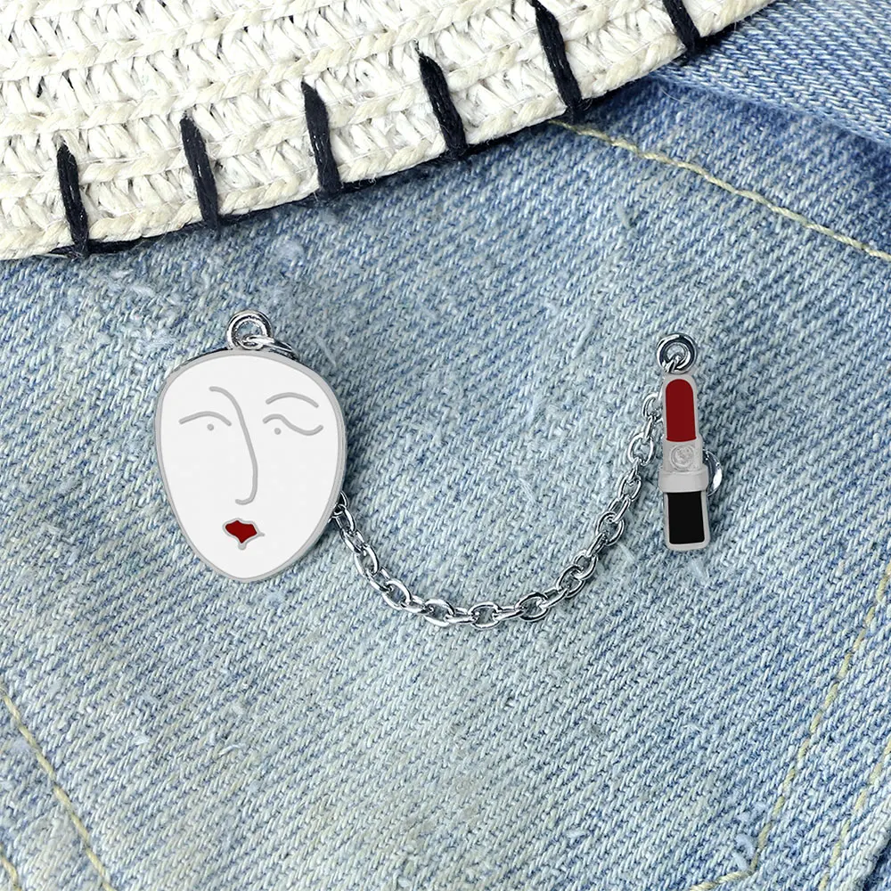 Japanese Geisha's Face Enamel Pin Mysterious Women Wearing Lipstick Metal Chain Badge Custom Art Mask Brooch Trendy Jewelry Gift