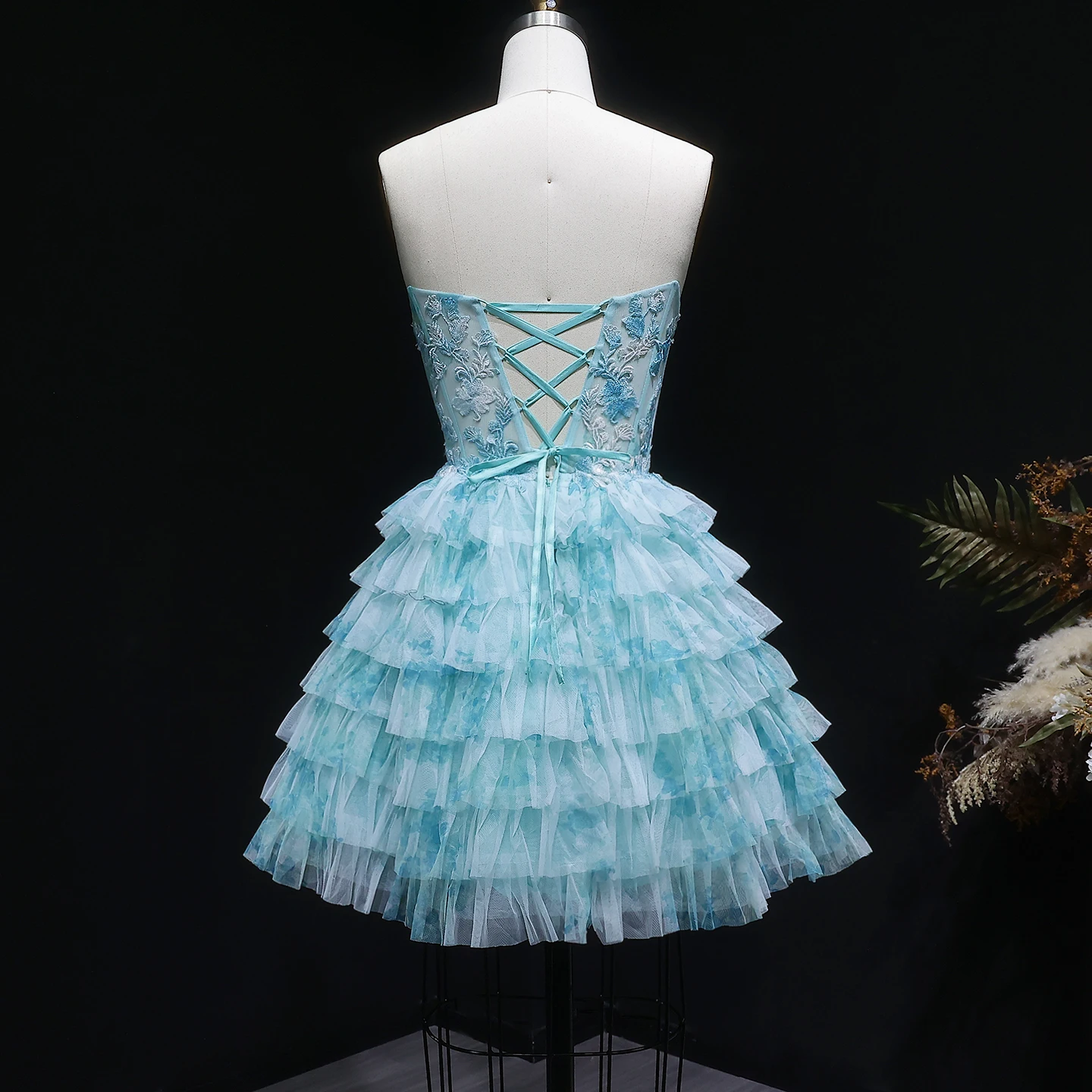 Sharon Said Aqua Trägerloses Blumenverziertes Stufenkleid aus Tüll für Abschlussball, Dubai Sexy Mini-Cocktailkleid, Abendkleid RM133 Maßanfertigung – Detail 11
