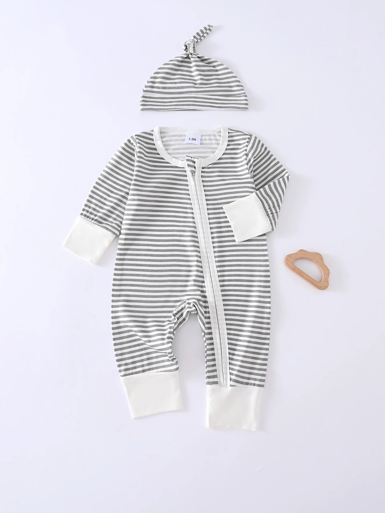 

2Pcs Baby Hat + Bodysuit Striped Zipper Section Two Piece Set For All Seasons Boys Girls Newborn Gift