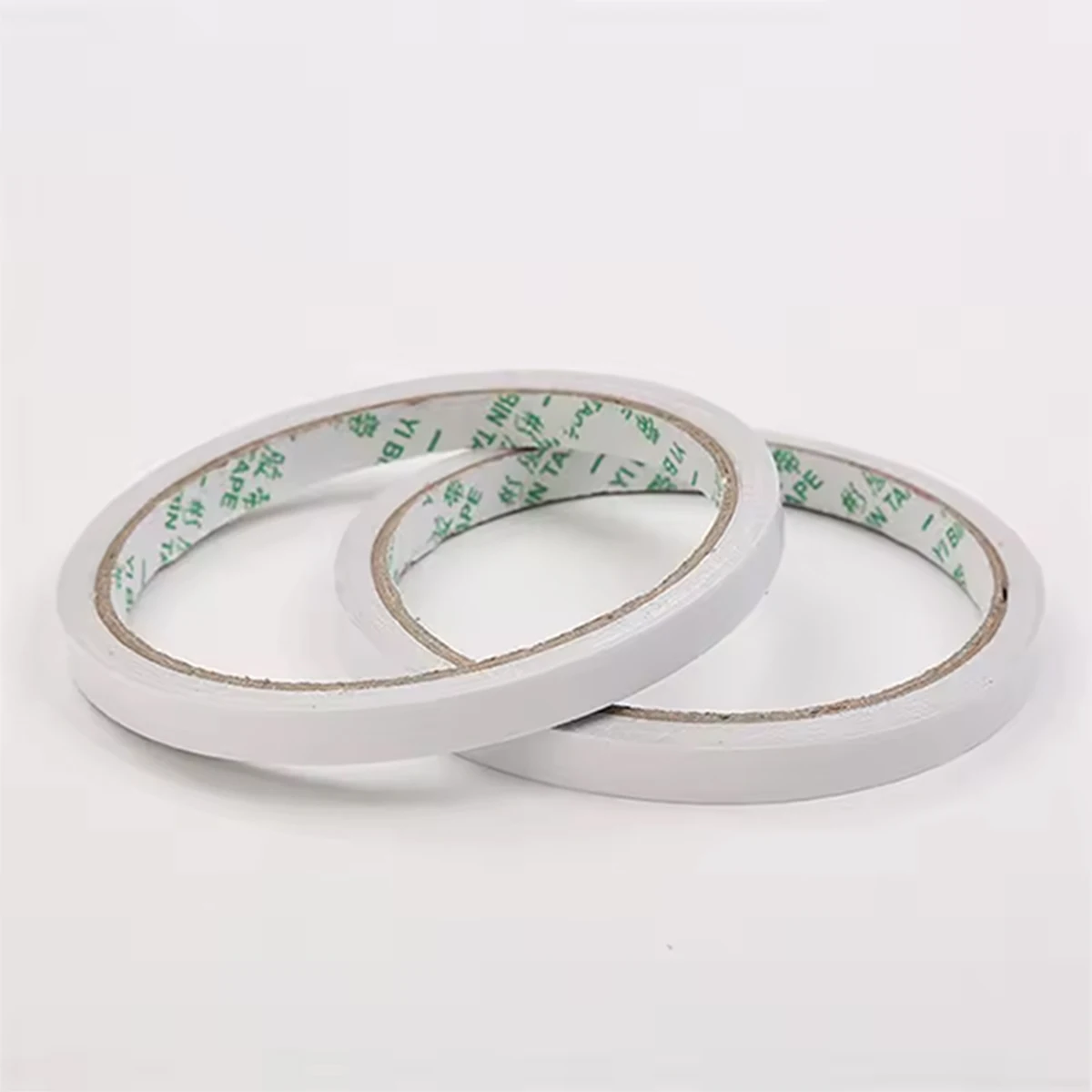 8M High Viscosity and Strong Double-Sided Hand Tear Tape, Used for Home Decoration, Office, Painting and Other Occasions
