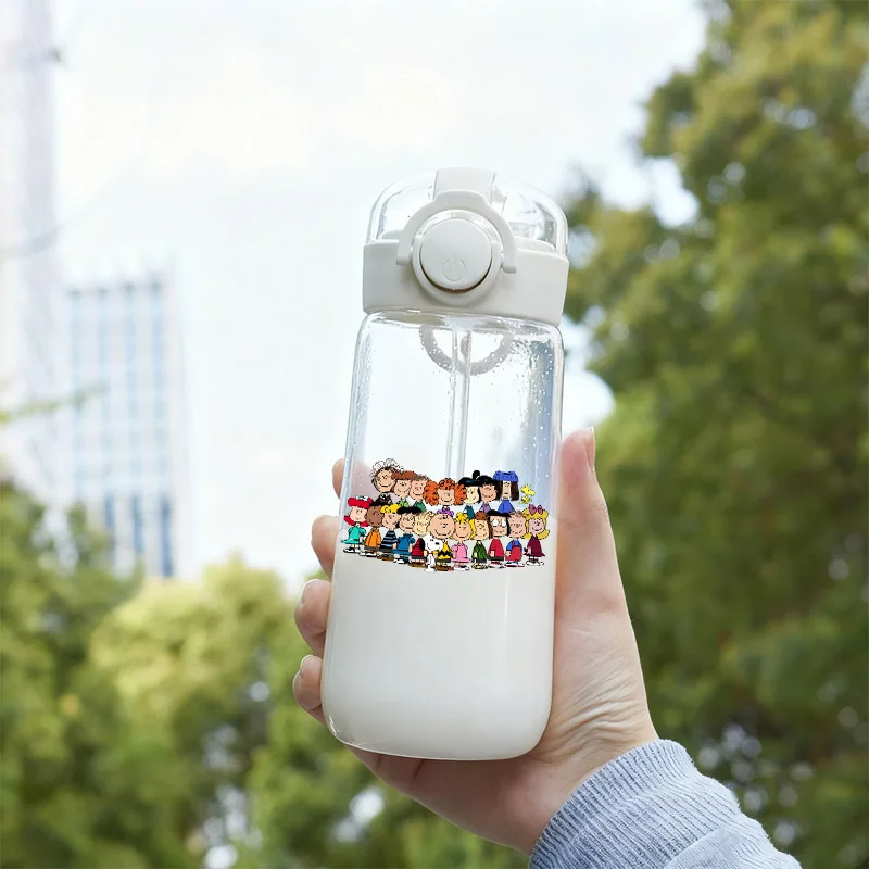

400ml Snoopy Transparent Water Bottle Cute Cartoon Pattern Water Cup Large Capacity Portable Water Bottle Children Birthday Gift