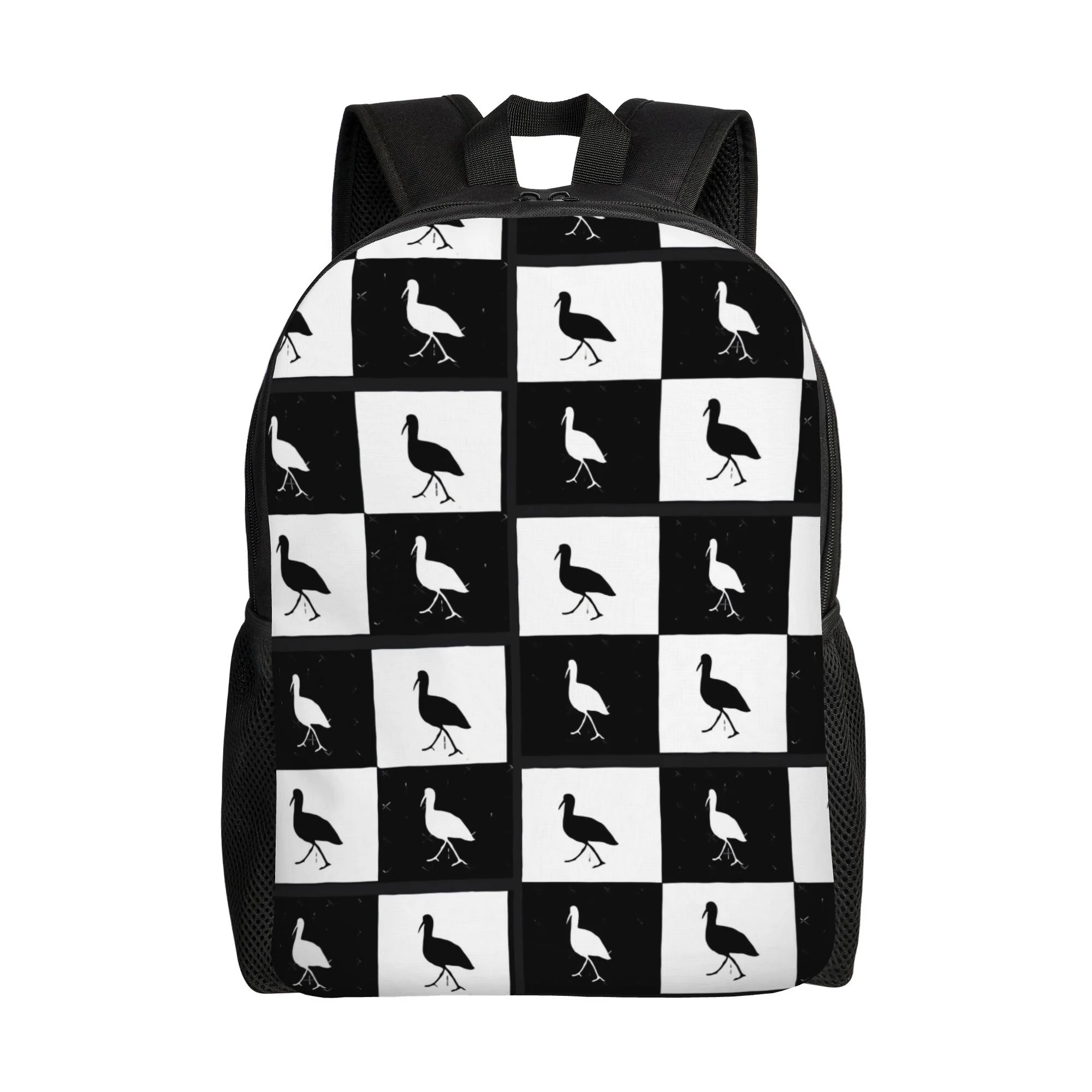 

A casual backpack with a plaid design, perfect for everyday use and flexible to match any outfit and mood