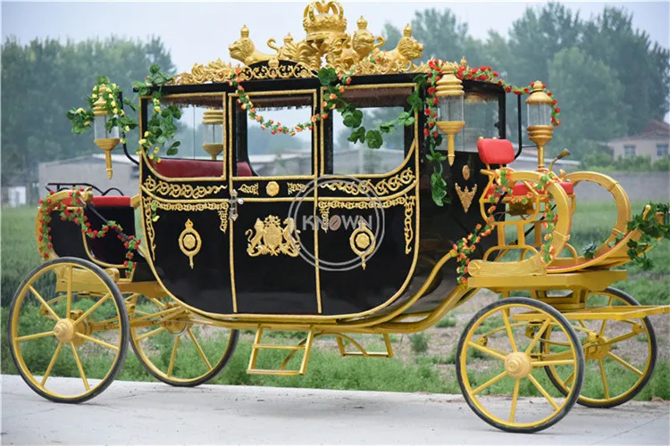 2022 High Quality Cinderella Horse Drawn Carriage Electric Double-row Princess Wedding Horse Car Price for Sale