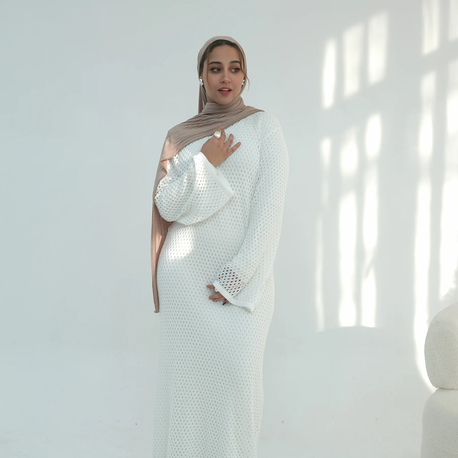 2026 Ramadan Gebreide Hollow Out Abaya Dubai Kaftan Vrouwen Moslim Jurk Eid Islam Kleding Turkije Caftan Femme Musulmane Arabische Gewaad