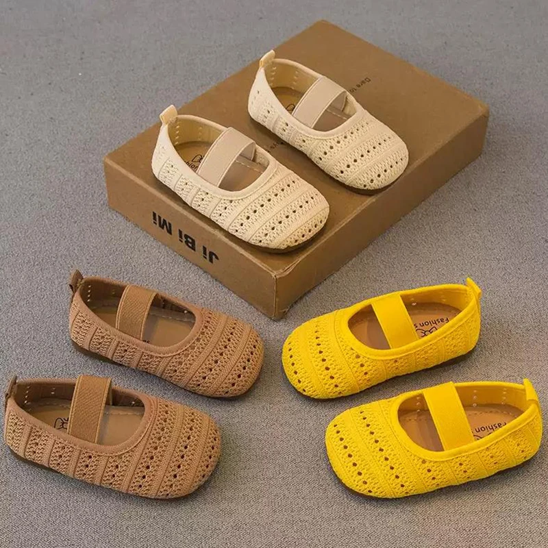 Girls Casual Sandals Breathable Hollowed-Out Soft for Kids New Fashion Versatile Children Summer Flats Non-slip