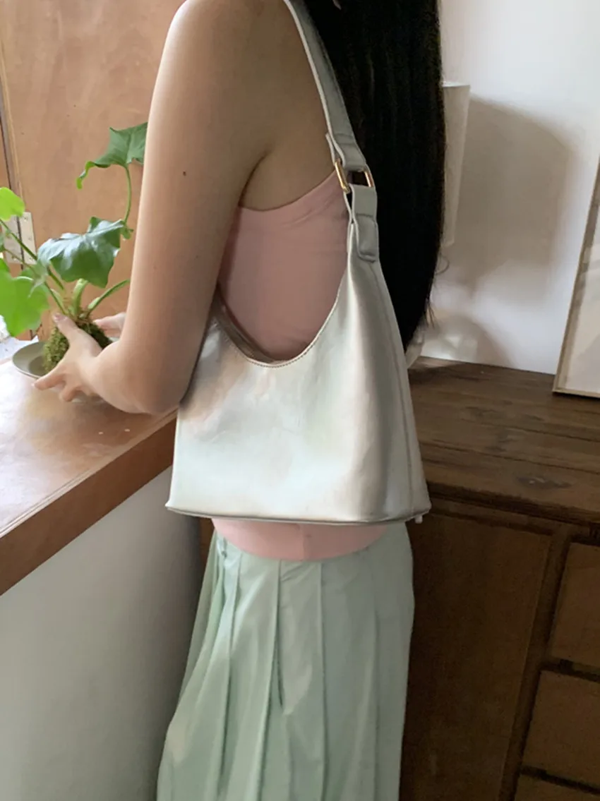 Bag Female 2025 New Korea Chic Niche Design All-match Fashion Casaul Silver One-shoulder Bags Underarm Bag