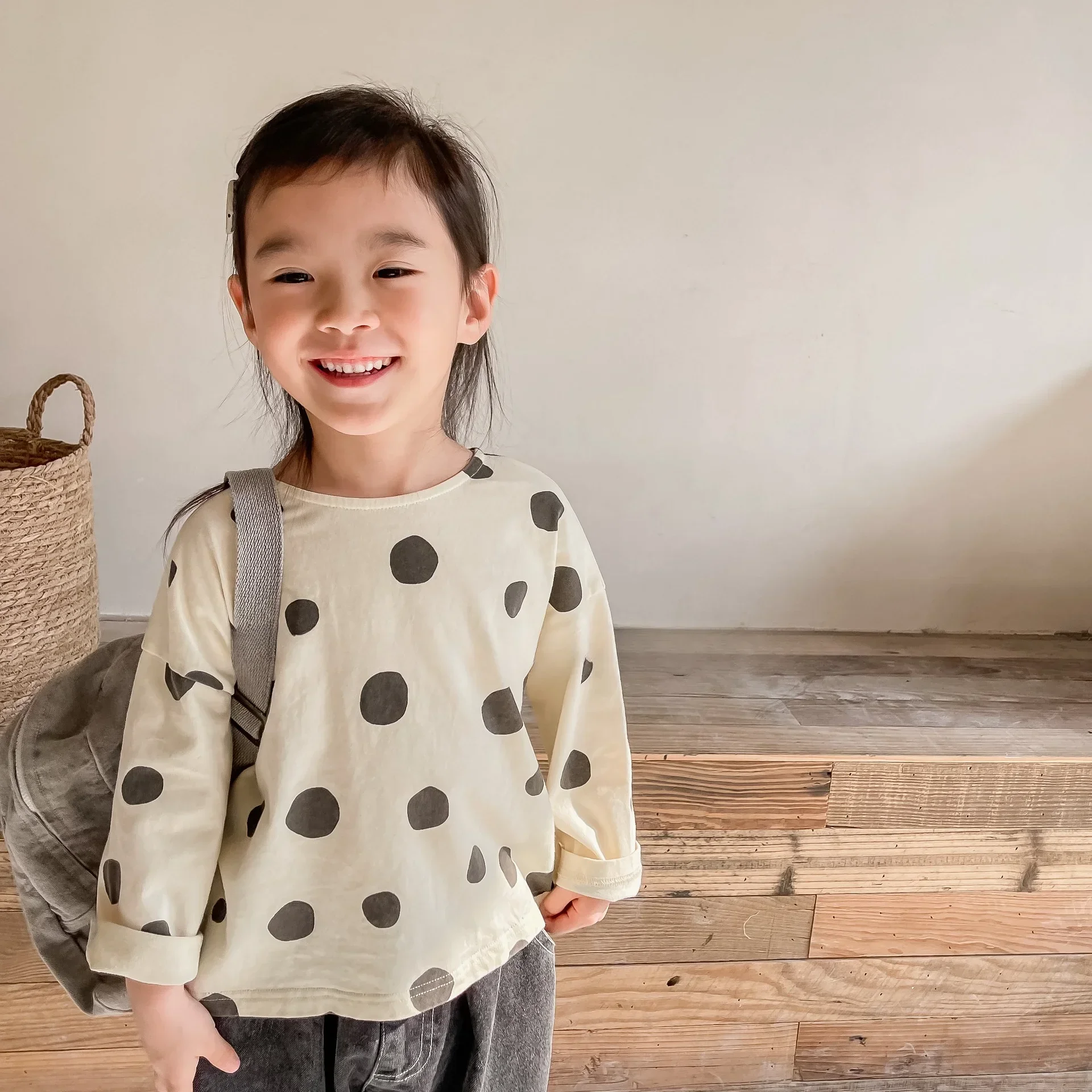 

2025 Autumn Children's Clothing New Kids Japanese and Korean Edition Autumn T-shirt for Boys and Girls Long Sleeve Base Shirt
