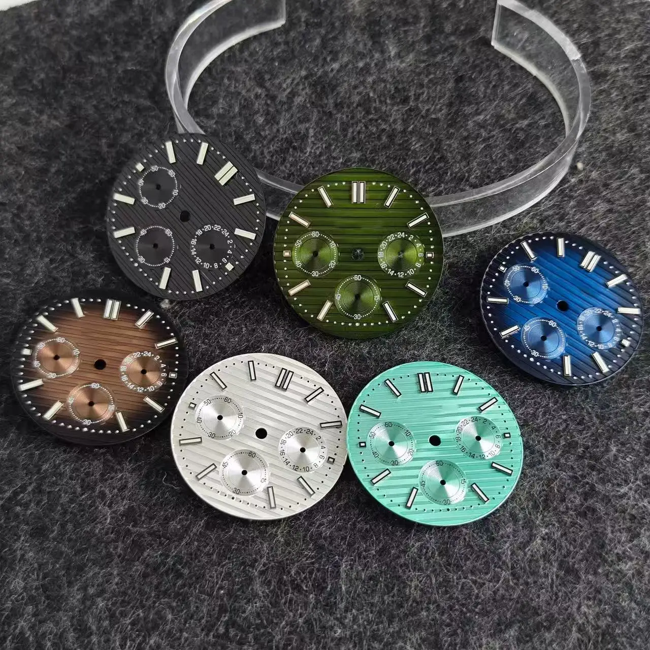 29.9Mm Watch With L…