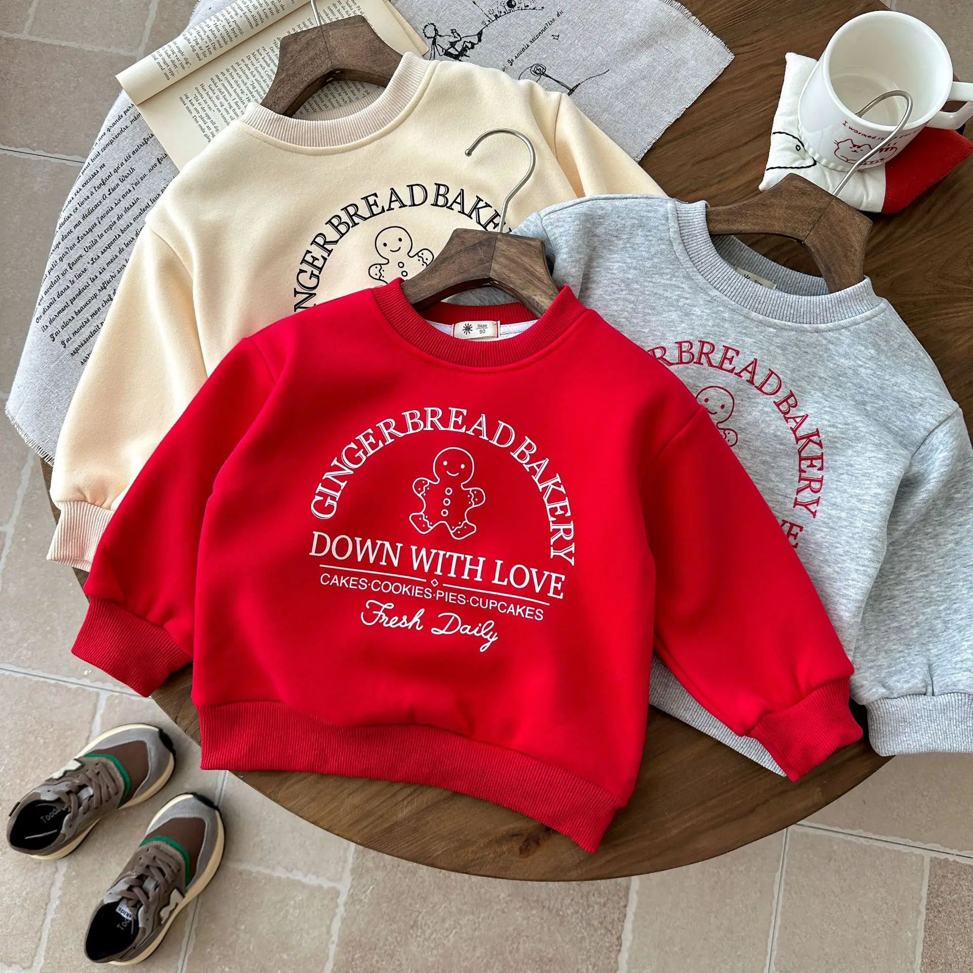 2025 شتاء جديد الأطفال بلوزة من الصوف لطيف بنين بنات عيد الميلاد ملابس الاطفال بلوزة كاجوال موضة الطفل الدافئة البلوز