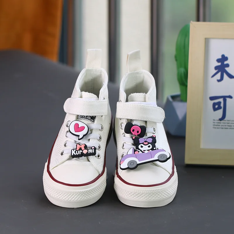 Kuromi Hello Kitty Anime Kawaii Sanrio Princess Shoes Fashion Cute Cartoon My Melody bambini Casual Board scarpe di tela regalo per bambini