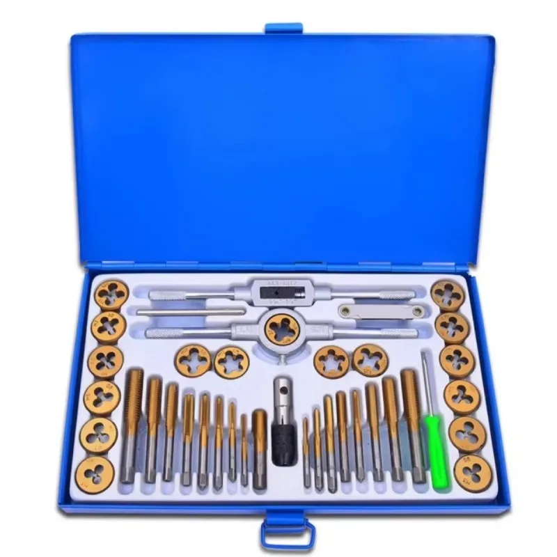 Set di utensili per maschi e matrici per realizzare filettature con utilizzo dell'hardware