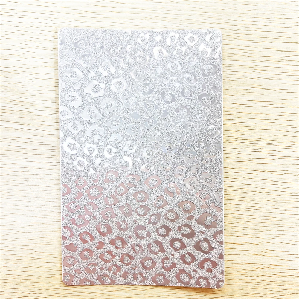 Variant: Silver