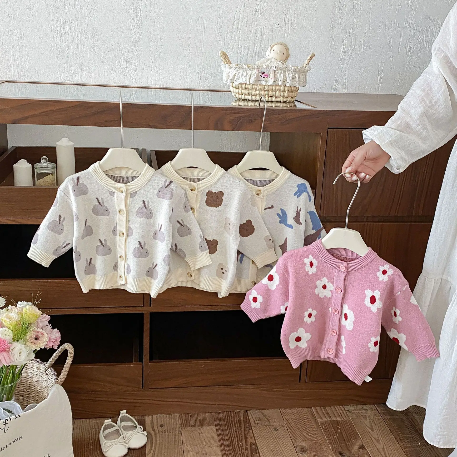 2026 Winter New Baby Long Sleeve Knitted Coat Boys Girls Cartoon Print Sweater Cardigan Infant Casual Knitwear Toddler Clothes
