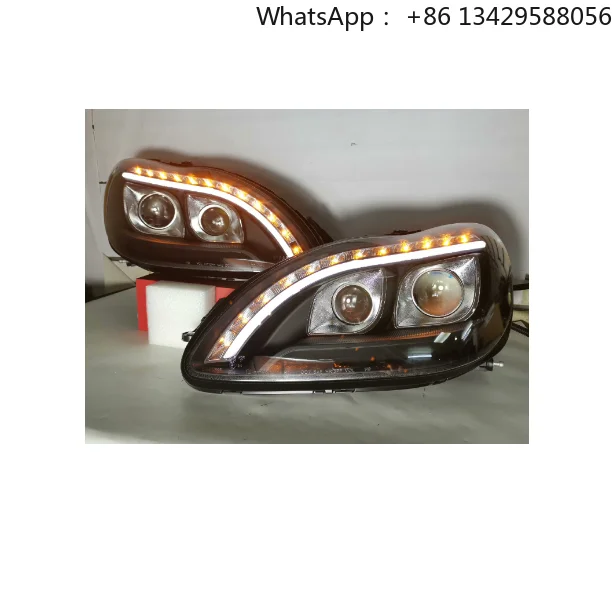 A Pair Mercedes S300/S320/S350 Headlights Were Retrofitted Into W220 Headlight Assembly 65LED Light Source