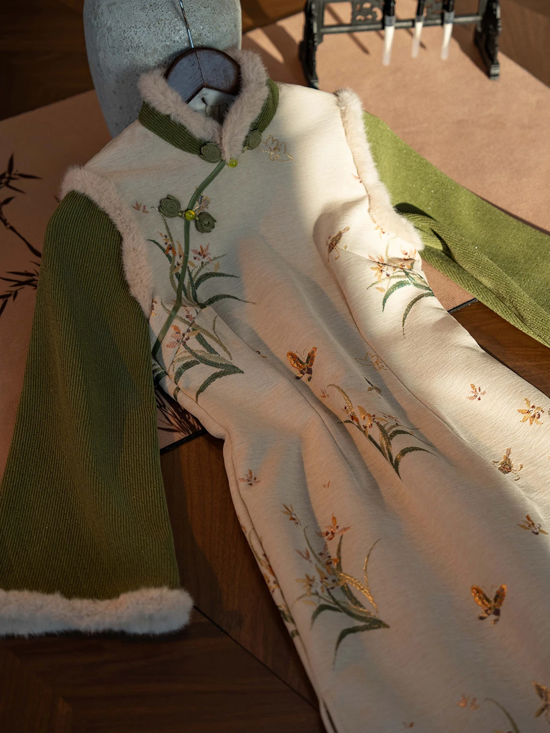 young-sle-ricamato-thiened-long-sve-qipao-cinese-national-faion-daily-wear-or-le-donne-possono-anche-indossate