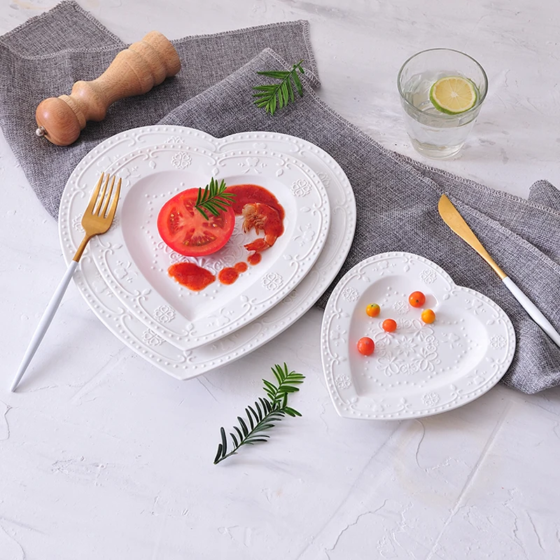 3pcs Set, White Embossed Porcelain Heart Tray, Ceramic Anniversary Plate, Novel Wedding Dish, Deep Salad Servies