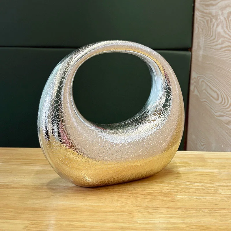 

Серебряная новая легкая роскошная сумка для мениска, нишевый дизайн, высококачественная сумка, акриловая сумка