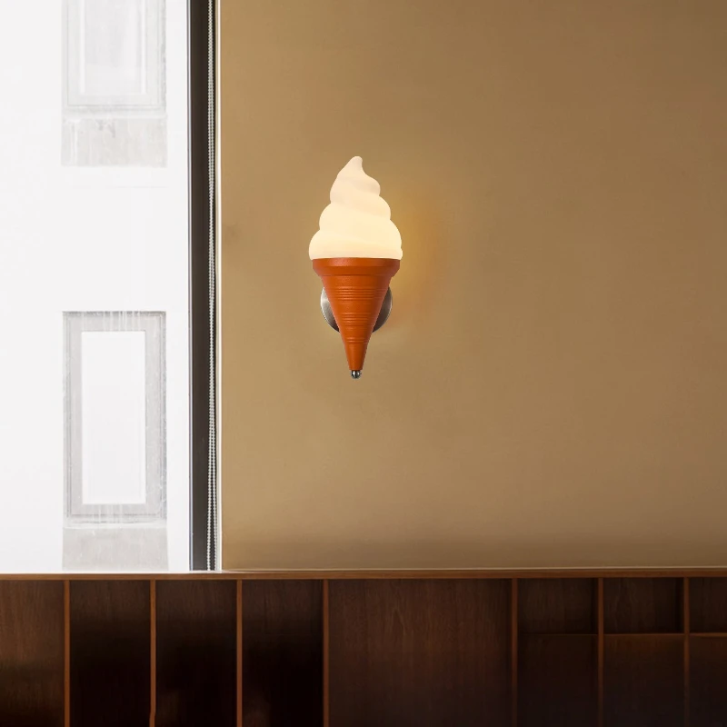 Protezione per gli occhi Lampada da comodino per camera da letto vento crema francese gelato creativo di fascia alta arte lampada da parete per camera dei bambini lampada da corridoio