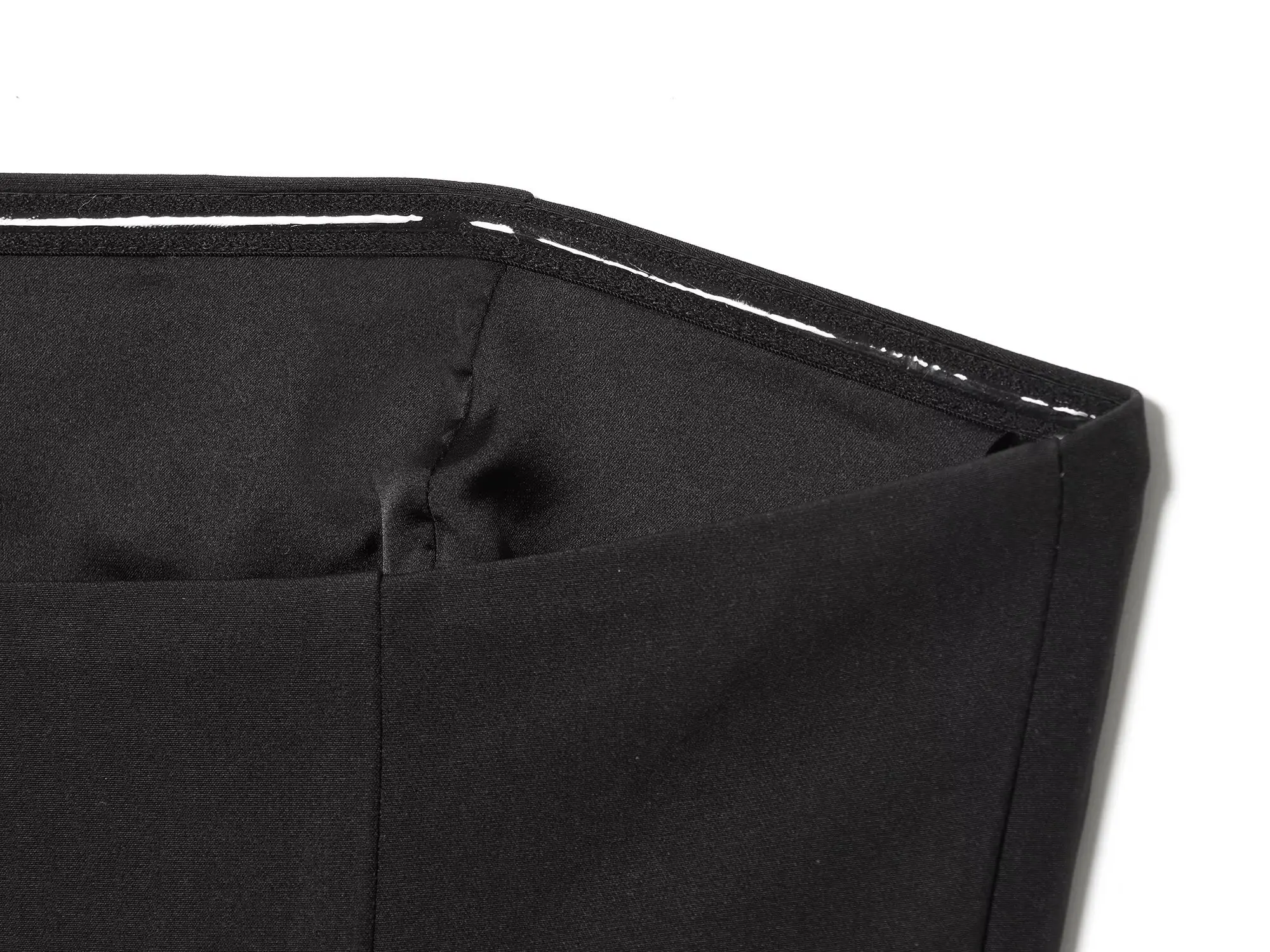 กระโปรงแฟชั่นผู้หญิงใหม่ ETJ ฤดูใบไม้ผลิ 2026 กระโปรงสั้นทรงเซ็กซี่ ชุดจั๊มสูทขาสั้นแบบต่อผ้า