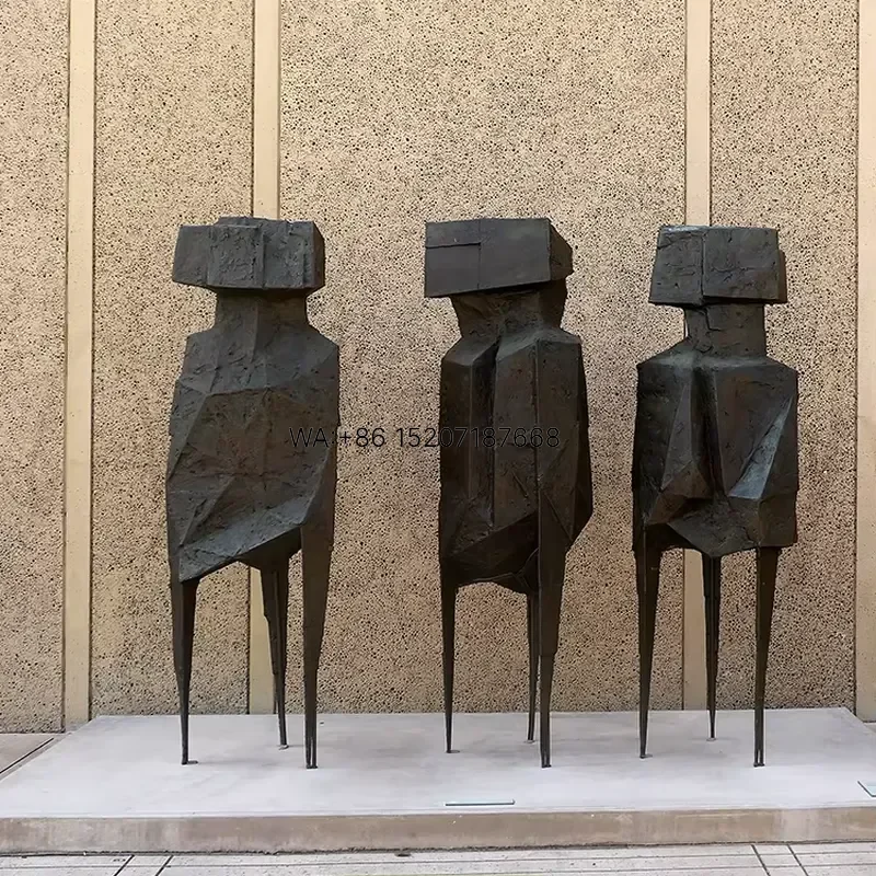 Wmwmnu Bronze Abstract Sculpture Cubist Faceted Male Statue Three Legged Outdoor Garden Art for Hotel Villa Plaza Custom
