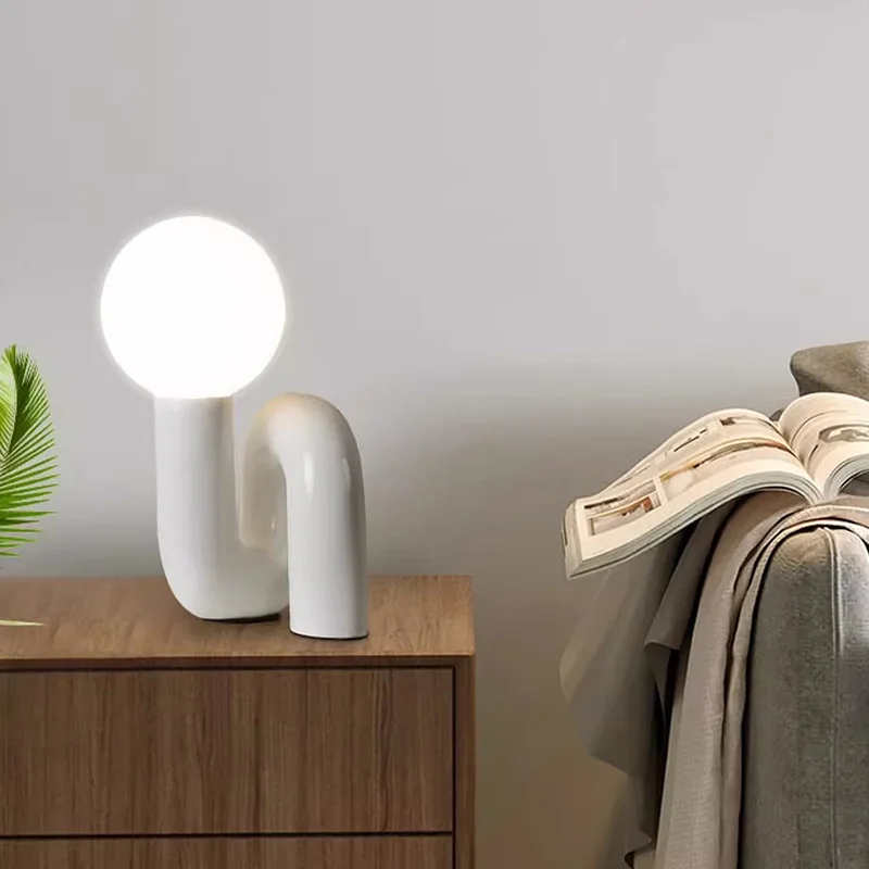 

Nordic LED Glass Spherical Table Lamp Hotel Children's Room Bedroom Living Room Minimalist Art Model Lamp Decorative Table Lamp