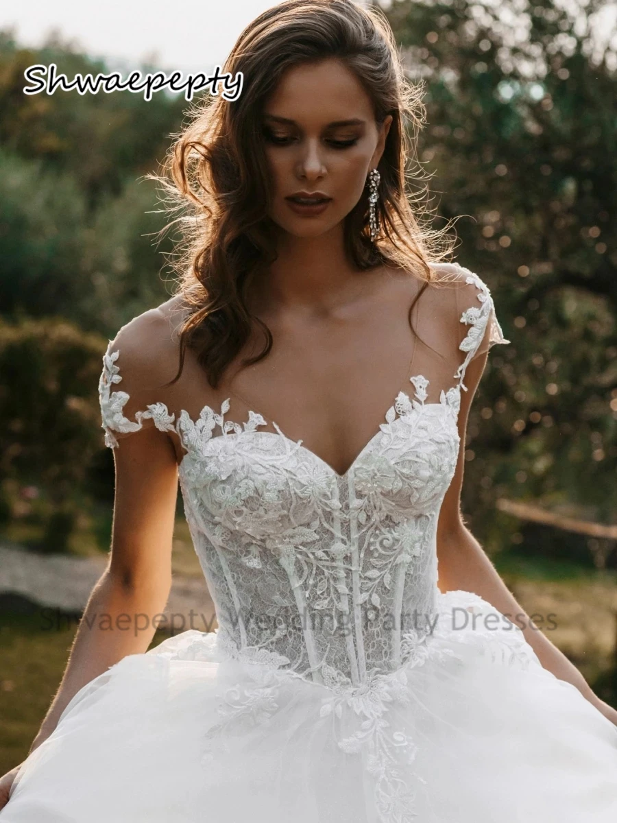 Princess Long Wedding Dress Short Sleeves A Line Ivory Tulle Bridal Gowns Lace Appliques Backless Corset Bride Formal Gown 2024