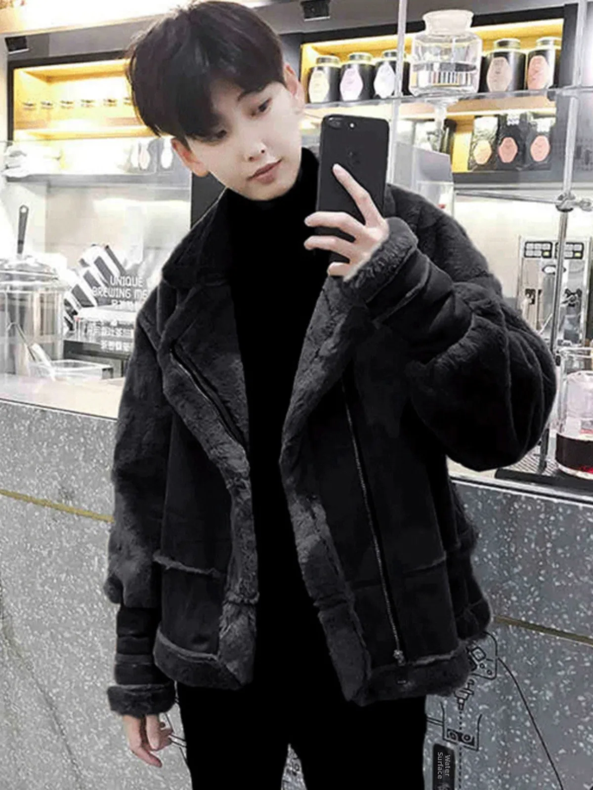 

Зимняя мотоциклетная куртка из овечьей шерсти для мужчин, модный тренд, корейский стиль, утепленная хлопковая куртка, теплая, утолщенная, стильная.