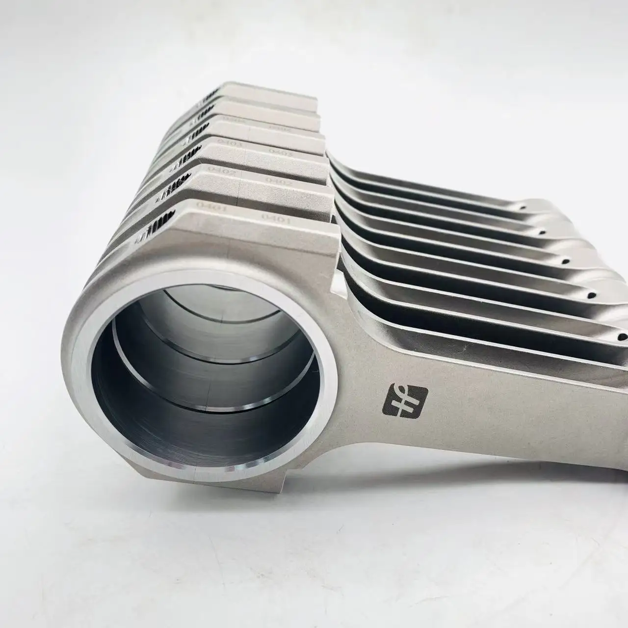 

Кованые шатуны H-образного профиля 127,75 мм для Porsche 911 3.0T