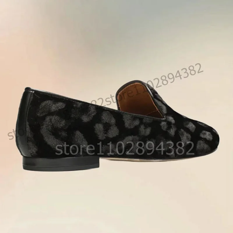 รองเท้าโลฟเฟอร์แบบสวมลายเสือดาวหลากสี รองเท้าผู้ชายแฟชั่น สไตล์หรูหรา ทำมือ เหมาะสำหรับงานปาร์ตี้ งานเลี้ยง รองเท้าลำลองผู้ชาย