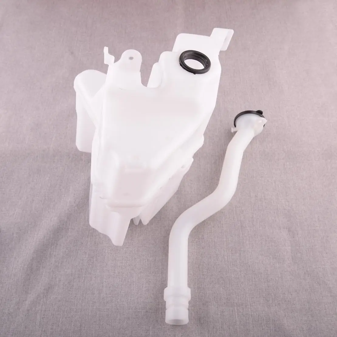 

Car Front Windshield Washer Fluid Reservoir Tank Bottle Fit For Toyota RAV4 2020 North American Models