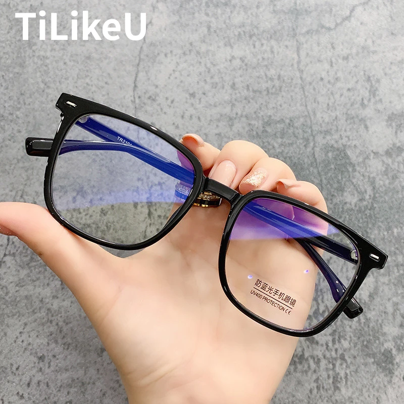 

2024 Women Anti-blue Light Anti Radiation Glasses Fashion Trend Square TR90 Eyeglass Transparent Myopia Glasses Men Eyeglasses